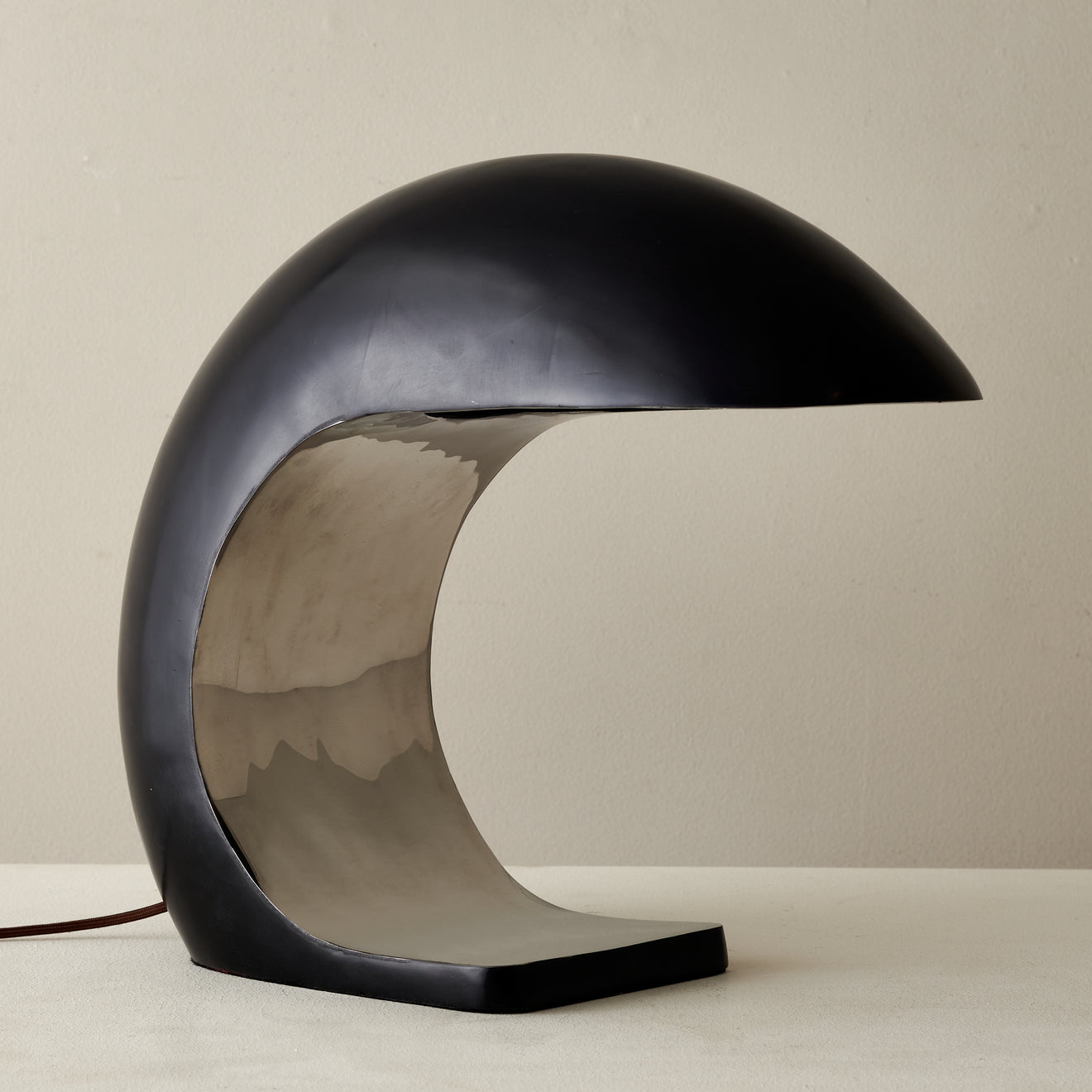 STAINLESS NAUTILUS TABLE LAMP BY CHRISTOPHER KREILING